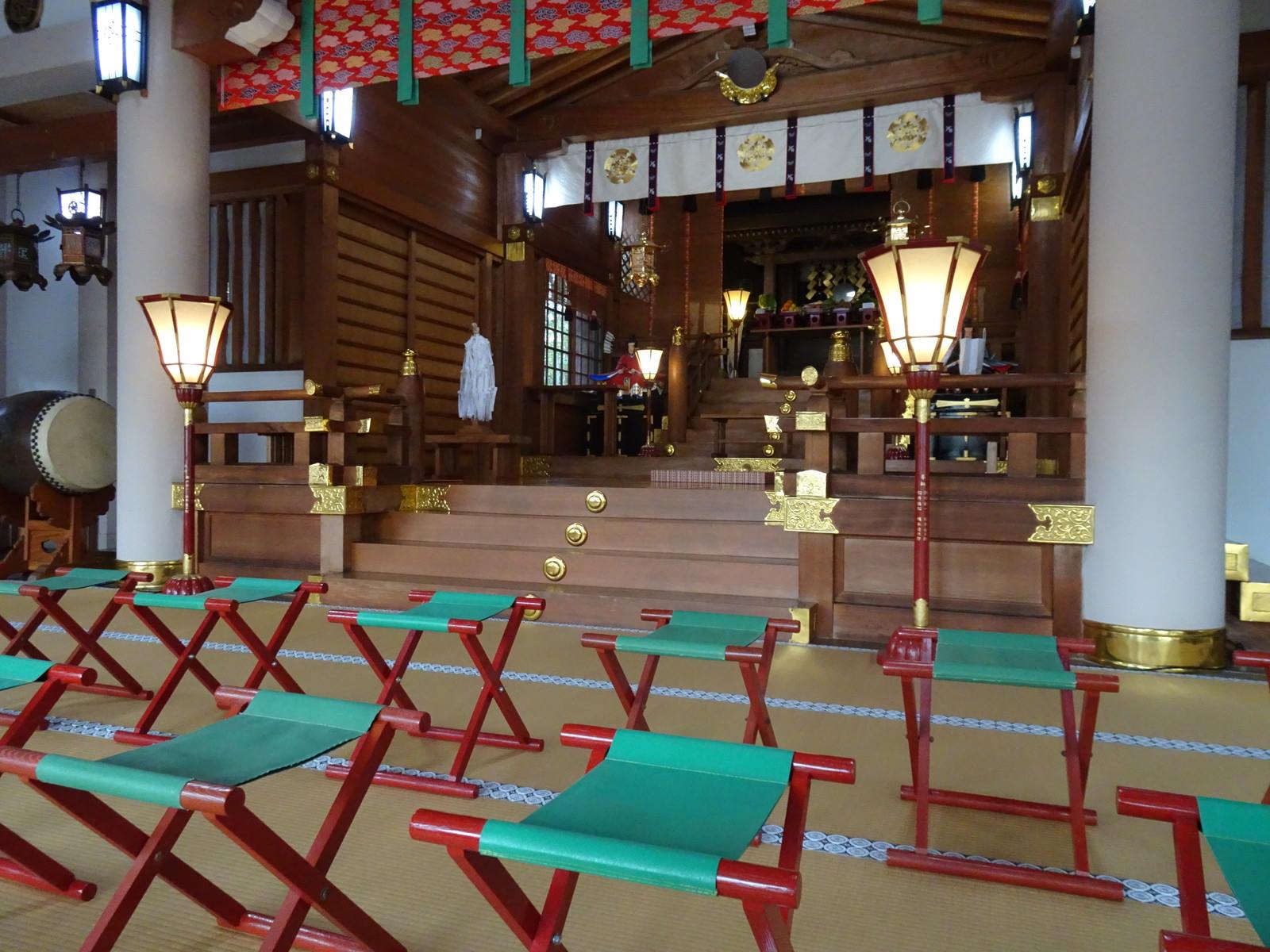 富松神社拝殿