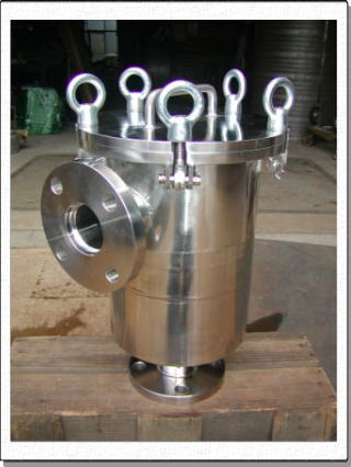 φ200ストレーナー